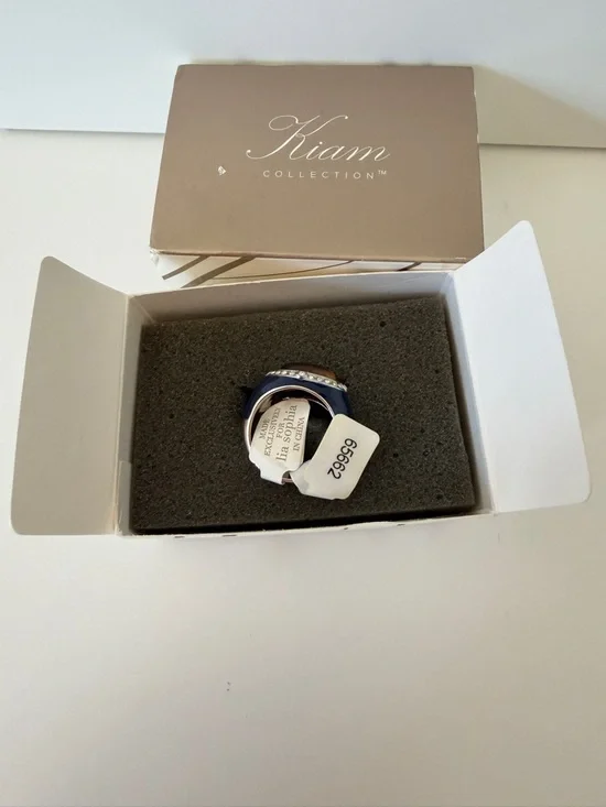 Oval Tiger's Eye Statement Ring with Rhinestone Halo - Picture 5 of 6